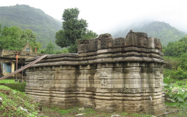 Kukdeshwar Temple