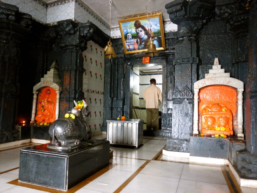 Khidkaleshwar Mandir